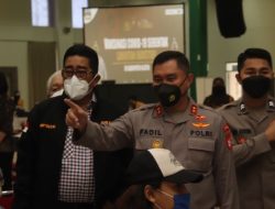 Polda Metro Jaya Percepat Vaksinasi Hingga Tingkat RW