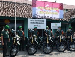 Kunjungi Yogyakarta, Menhan Prabowo Serahkan 112 Unit Motor ke Babinsa